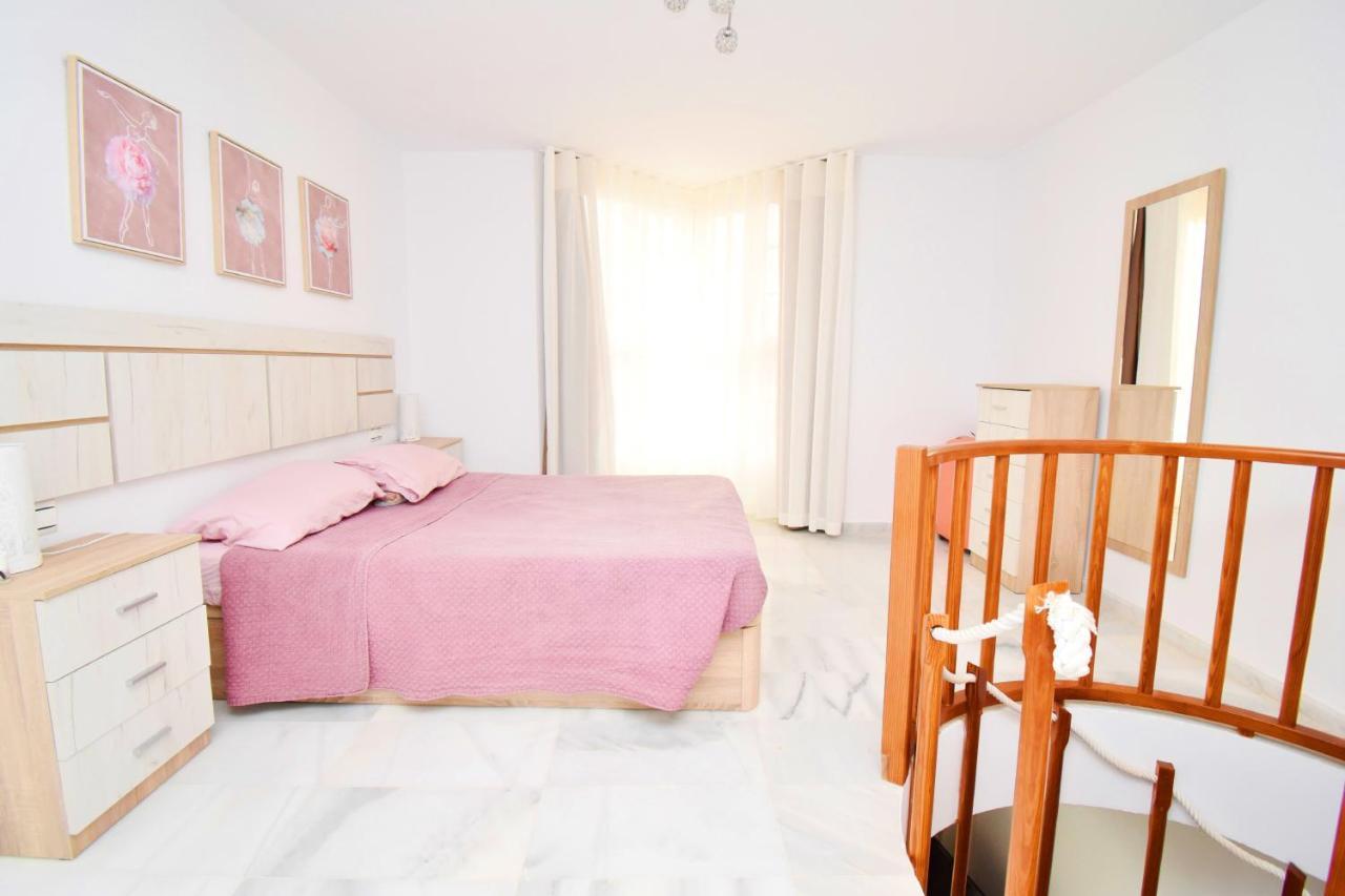 Expoholidays - Duplex Vistas Al Puerto Deportivo Almerimarアパートメント エクステリア 写真